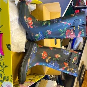 Joules tall rain boots - size 9